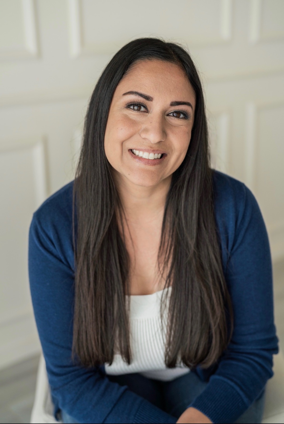 Auria Zahed, Licensed Marriage and Family Therapist